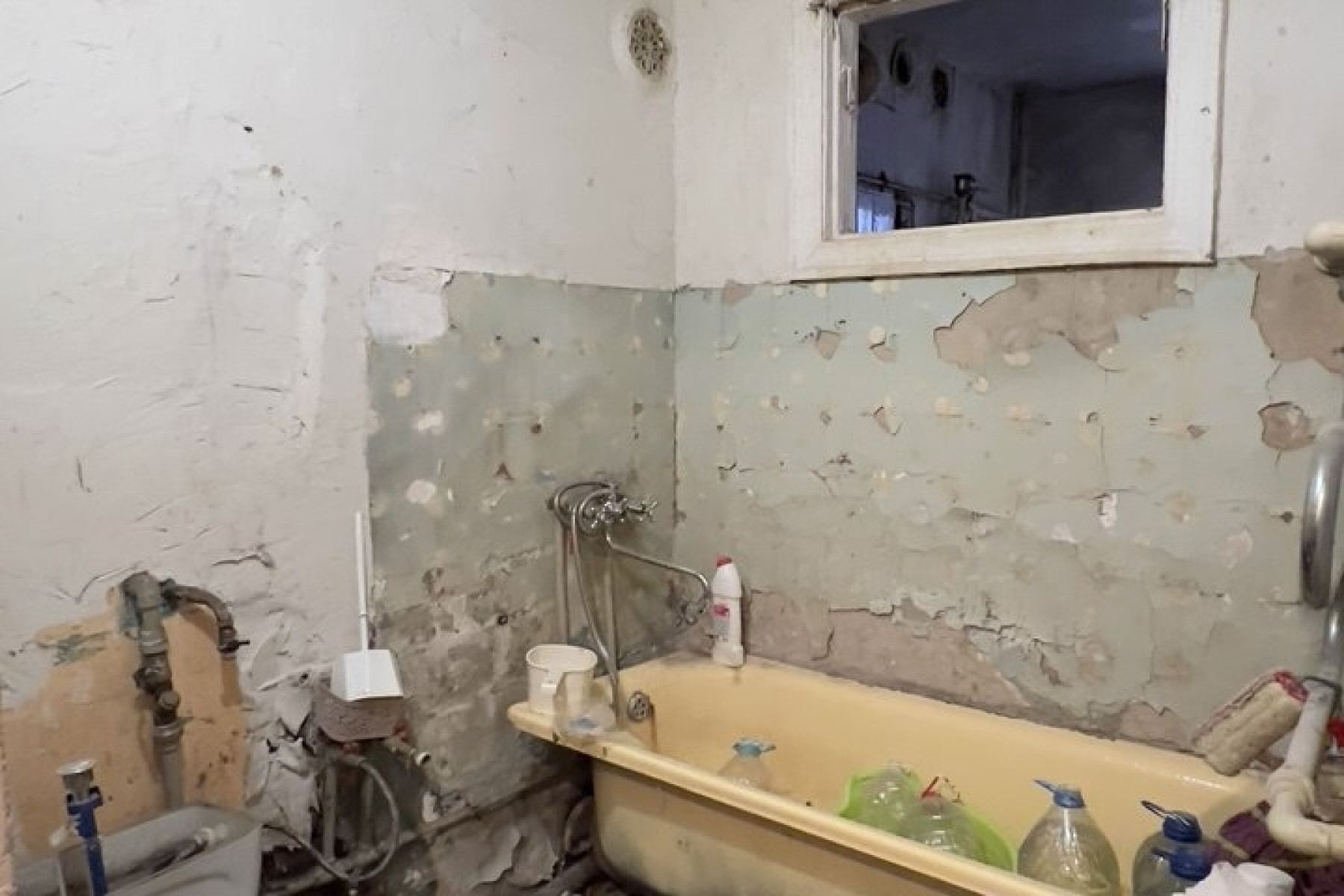 Продажа 2-х комнатной квартиры в Буденновском районе ул. Краснооктябрьская  ориентирагазин Ник.