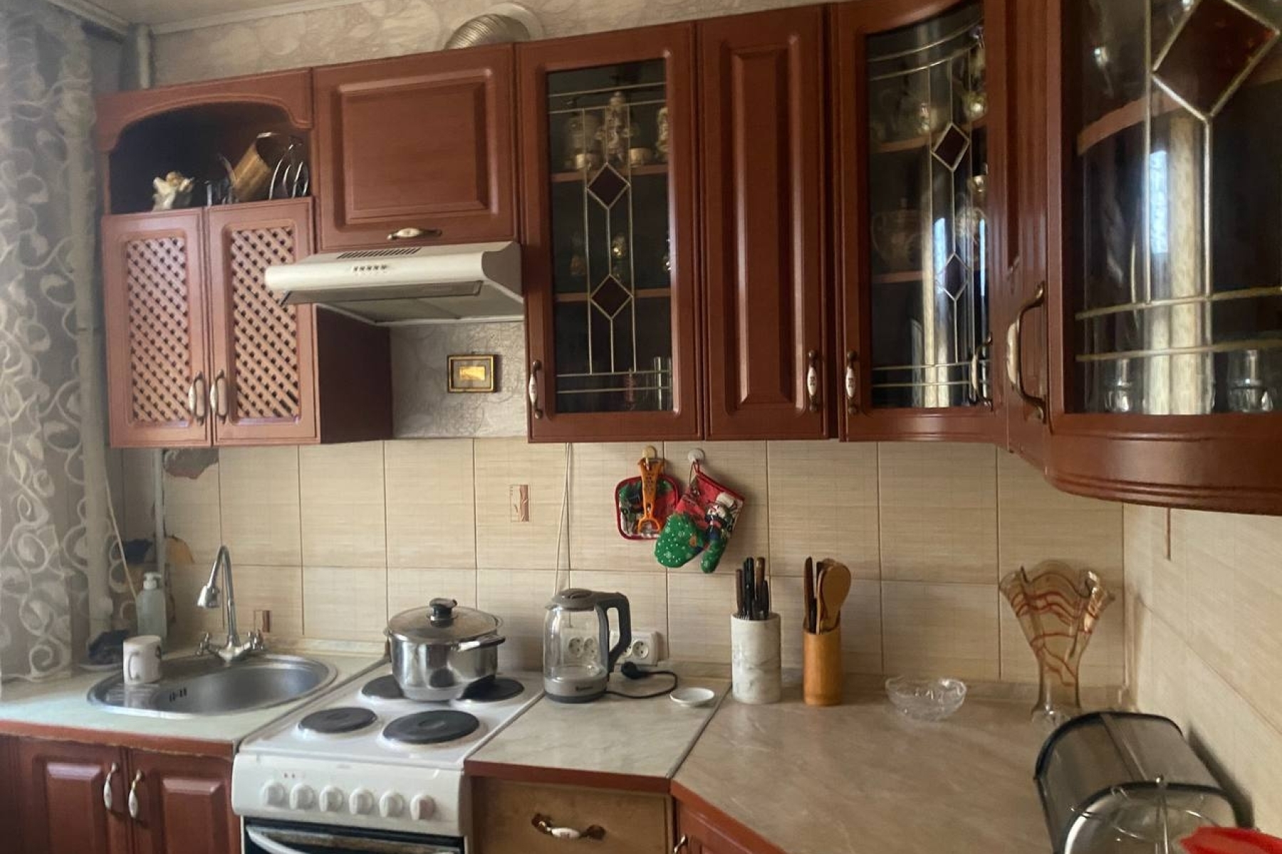 Продам 2х комн кв ул.Карамзина Петровский район