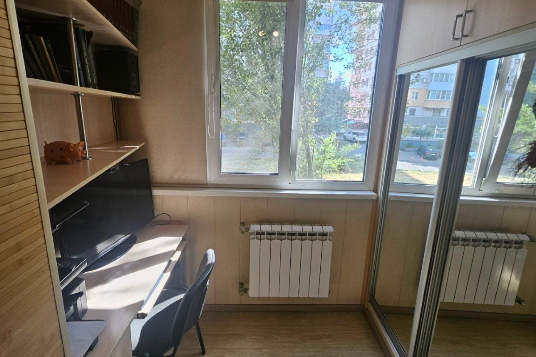 Продажа 3-х комнатной квартиры в самом центре Донецка ориентир Хмели-сунели. Ворошиловский район.