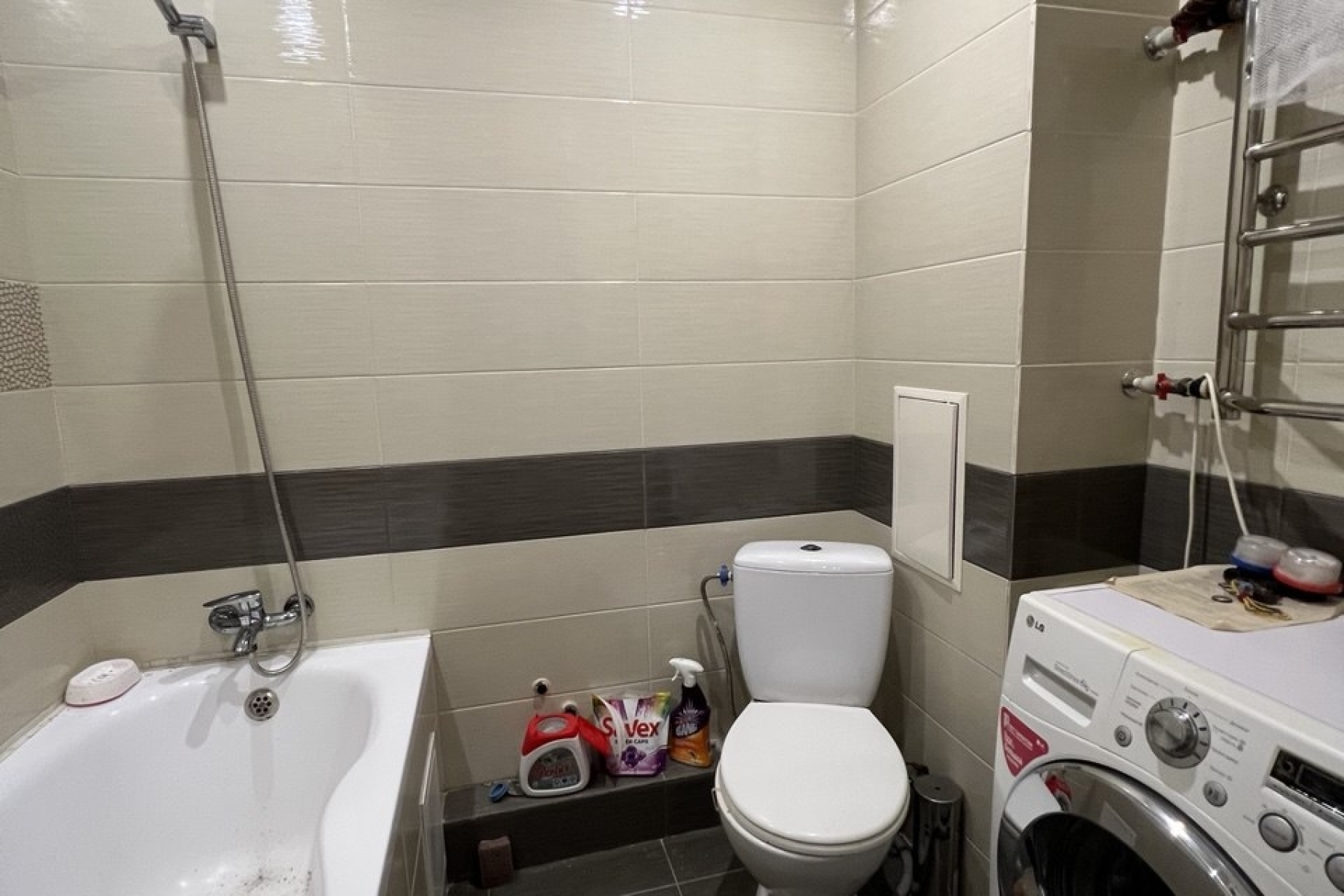 Продажа 2-х комнатной квартиры в Ленинском районе ул.Ионова ориентир рынок Соловки исполком.