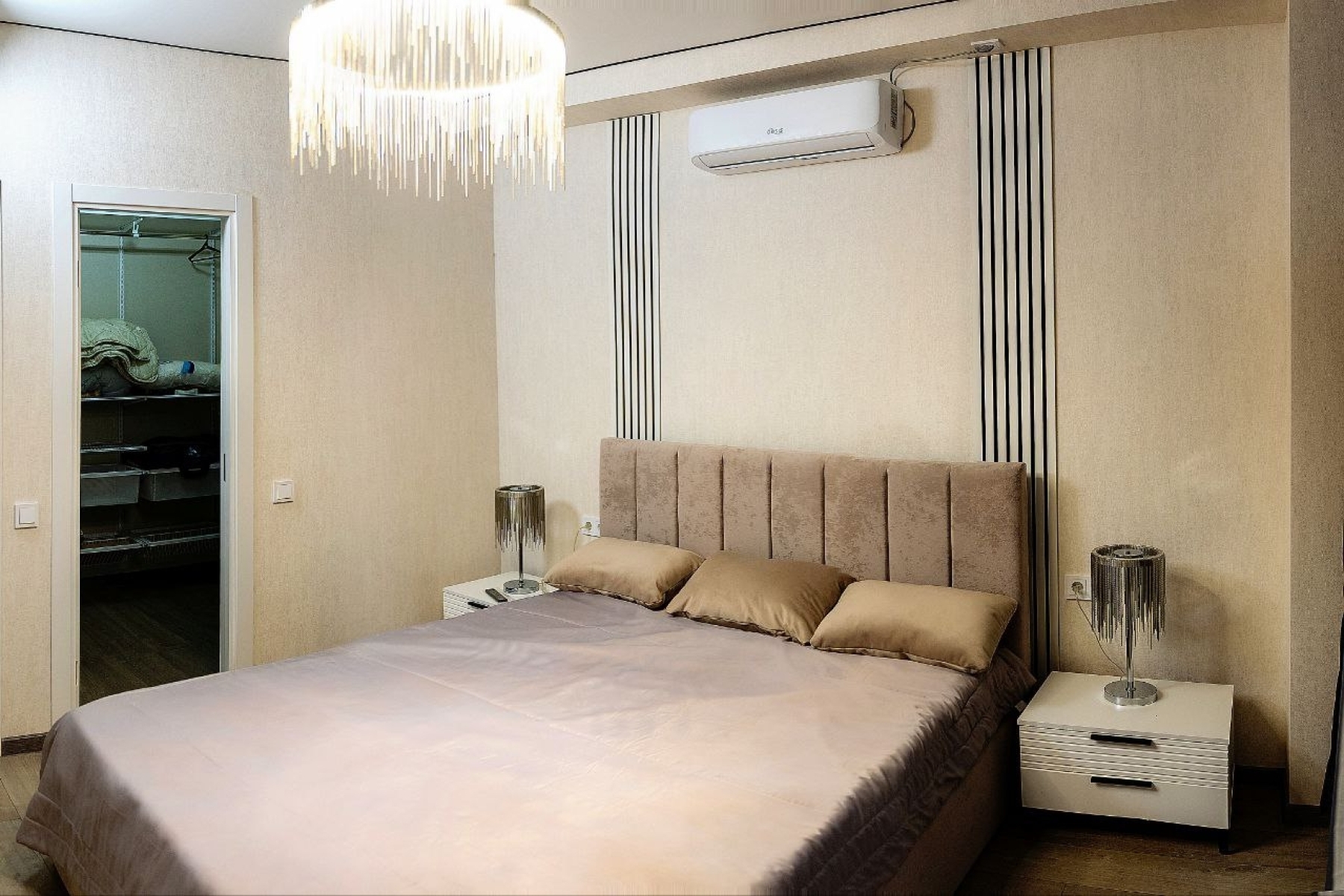 VIP Аренда 4х комнатной квартиры в самом центре Ворошиловского Района - ул.Щорса